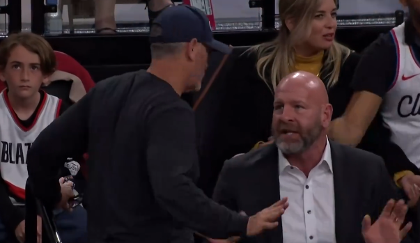 OD体育官网-压迫感满满！开拓者新老板是一个狠角色，比赛现场拷问克罗宁